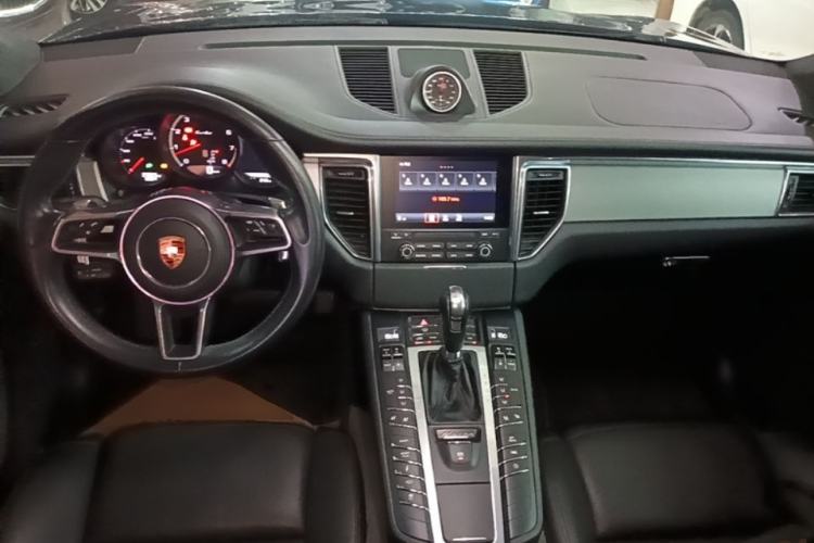 Used Porsche Macan 2017 Macan Turbo 3.6T Center Console