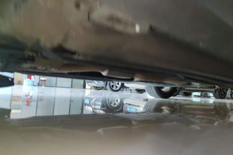 Used Porsche Macan 2017 Macan 2.0T Chassis Front Left
