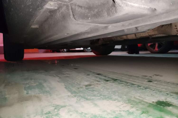 Used Porsche Macan 2017 Macan 2.0T Chassis Rear Left