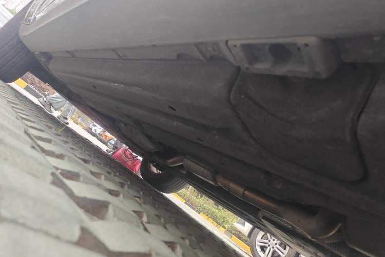 Used Porsche Macan 2017 Macan 2.0T Chassis Rear Left