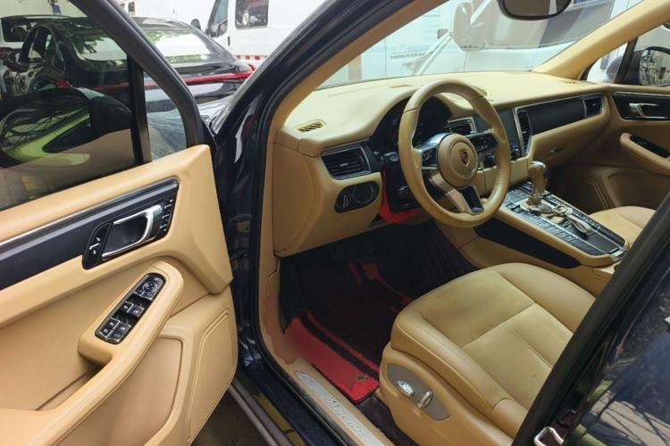 Used Porsche Macan 2017 Macan 2.0T Driver Seat