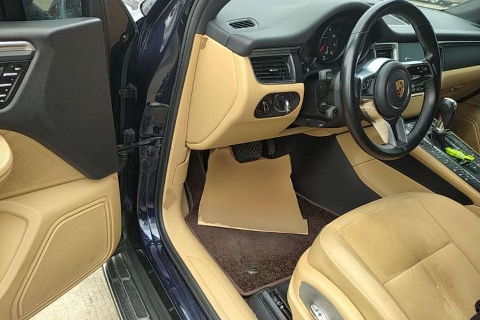 Used Porsche Macan 2017 Macan 2.0T Driver Seat