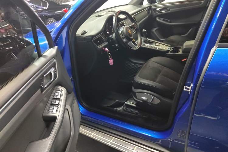 Used Porsche Macan 2017 Macan 2.0T Driver Seat