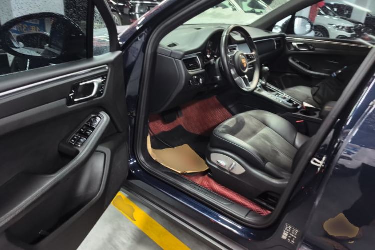 Used Porsche Macan 2017 Macan 2.0T Driver Seat