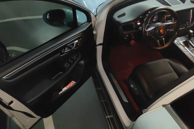 Used Porsche Macan 2017 Macan 2.0T Driver Seat