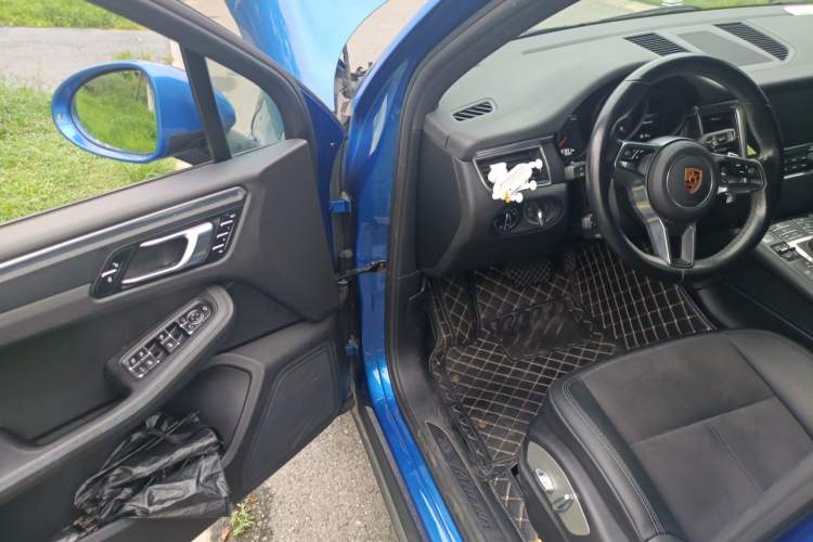 Used Porsche Macan 2017 Macan 2.0T Driver Seat