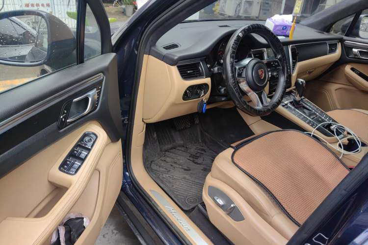 Used Porsche Macan 2017 Macan 2.0T Driver Seat