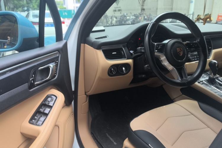 Used Porsche Macan 2017 Macan 2.0T Driver Seat