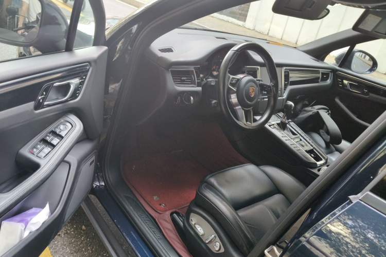Used Porsche Macan 2017 Macan 2.0T Driver Seat