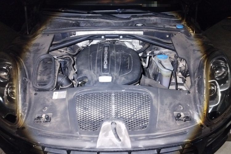Used Porsche Macan 2017 Macan 2.0T Engine Bay