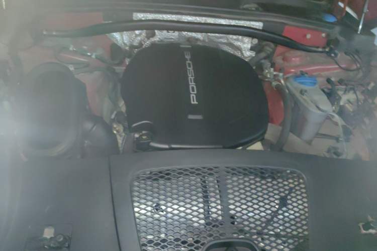 Used Porsche Macan 2017 Macan 2.0T Engine Bay