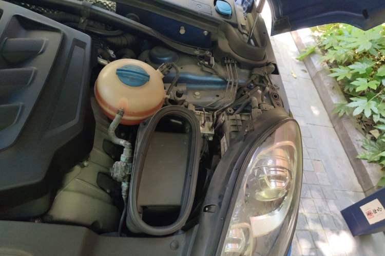 Used Porsche Macan 2017 Macan S 3.0T Engine Bay Left