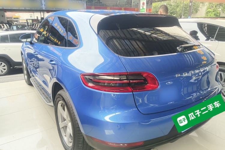 Used Porsche Macan 2017 Macan 2.0T Exterior 2