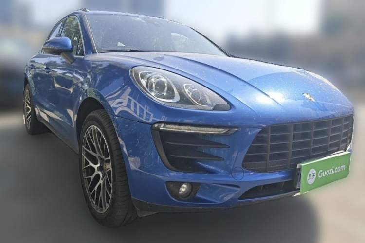 Used Porsche Macan 2017 Macan 2.0T Exterior 3