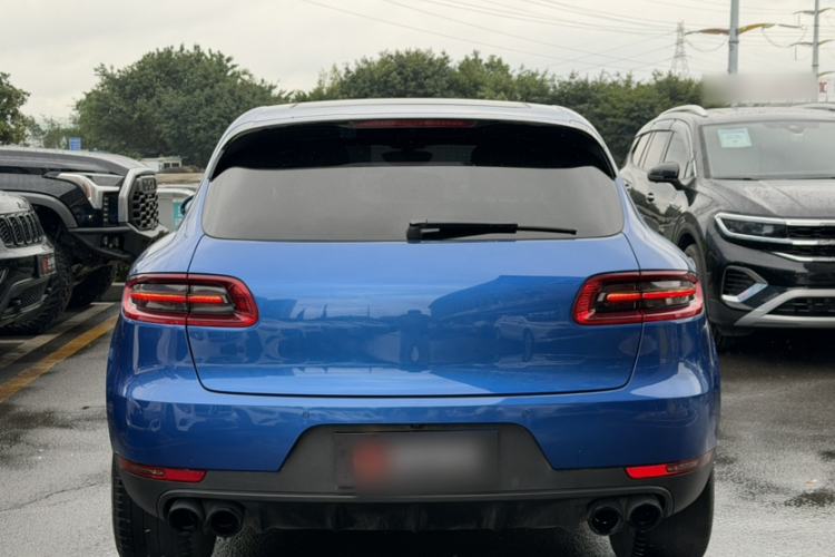 Used Porsche Macan 2017 Macan 2.0T Exterior 3