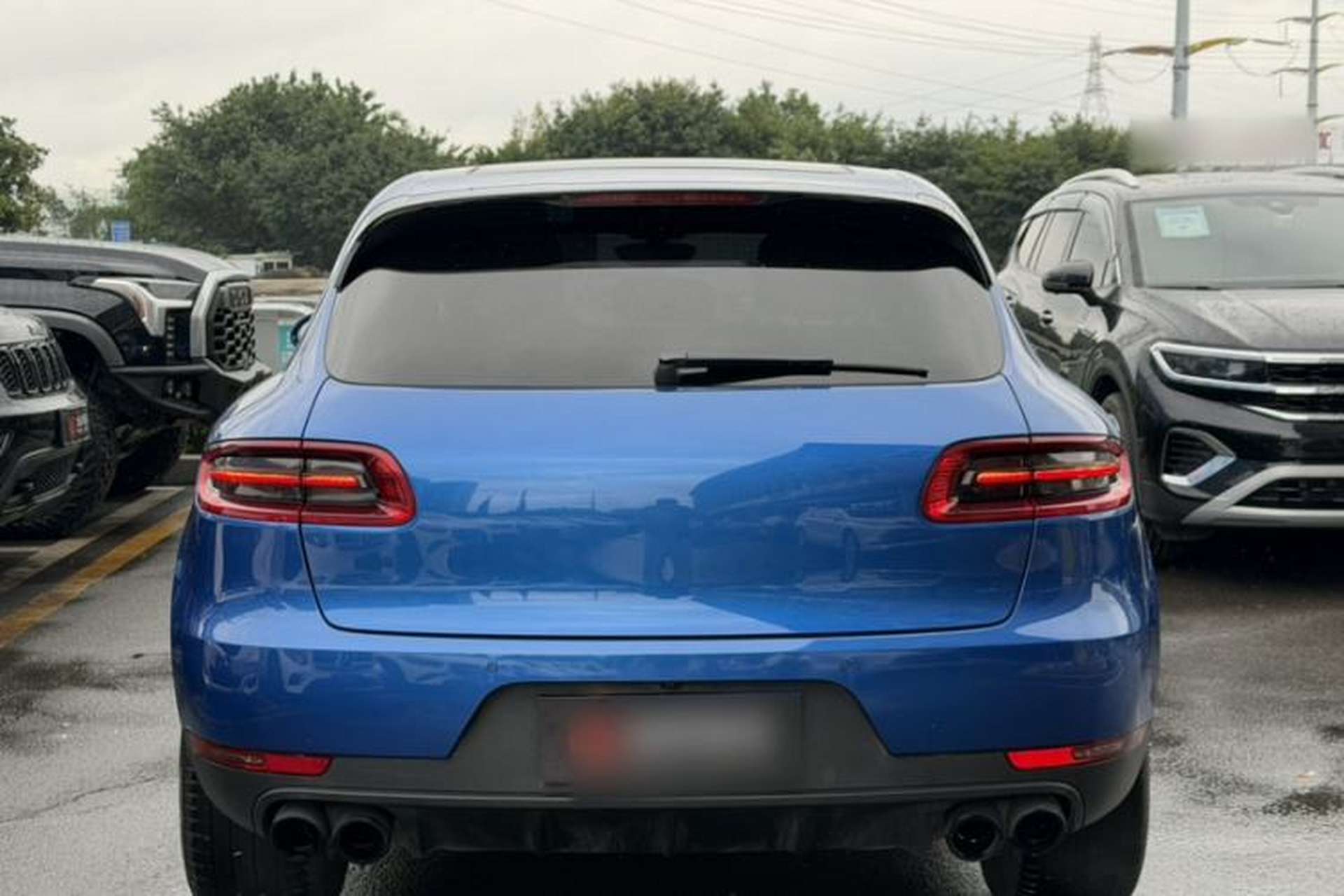 Used Porsche Macan 2017 Macan 2.0T Exterior 3