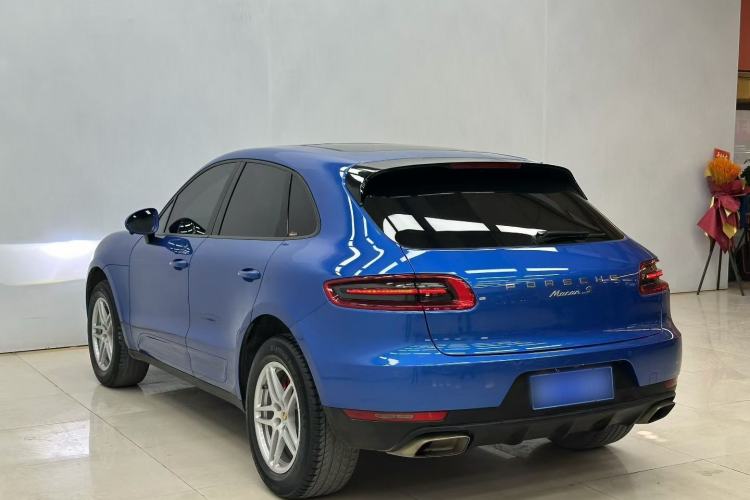 Used Porsche Macan 2017 Macan 2.0T Exterior 3