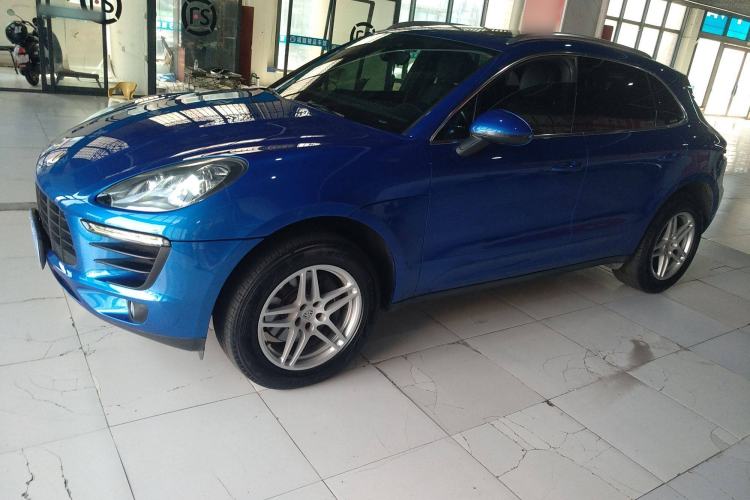 Used Porsche Macan 2017 Macan 2.0T Exterior 3