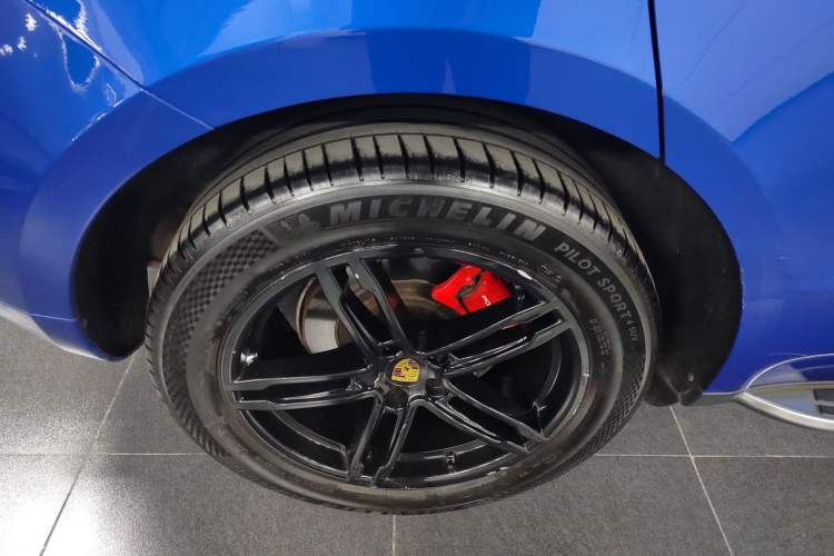 Used Porsche Macan 2017 Macan 2.0T Exterior 5