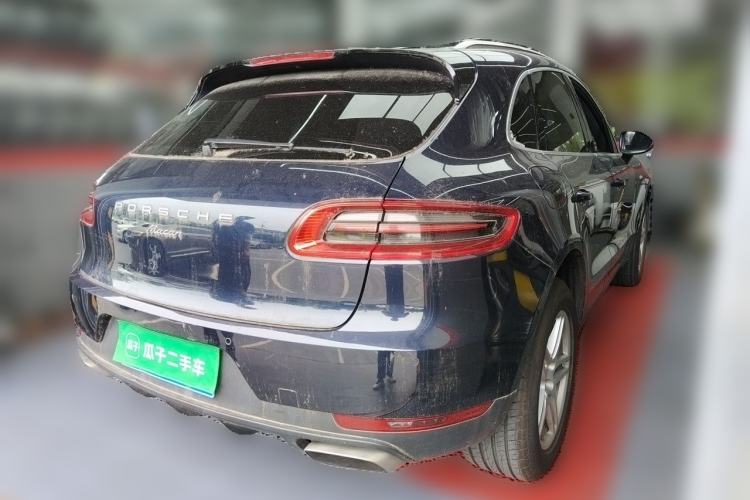 Used Porsche Macan 2017 Macan 2.0T Exterior 5