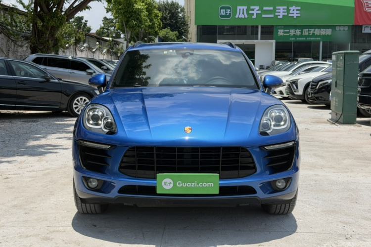 Used Porsche Macan 2017 Macan 2.0T Exterior 6