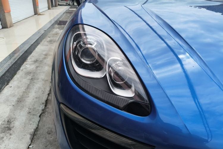 Used Porsche Macan 2017 Macan 2.0T Exterior 6