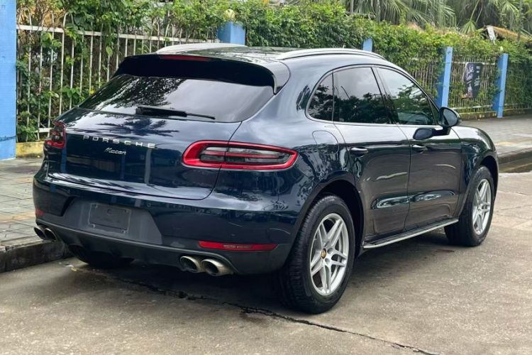 Used Porsche Macan 2017 Macan 2.0T Exterior 7