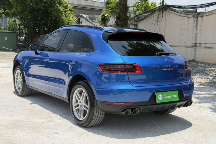 Used Porsche Macan 2017 Macan 2.0T Exterior 8