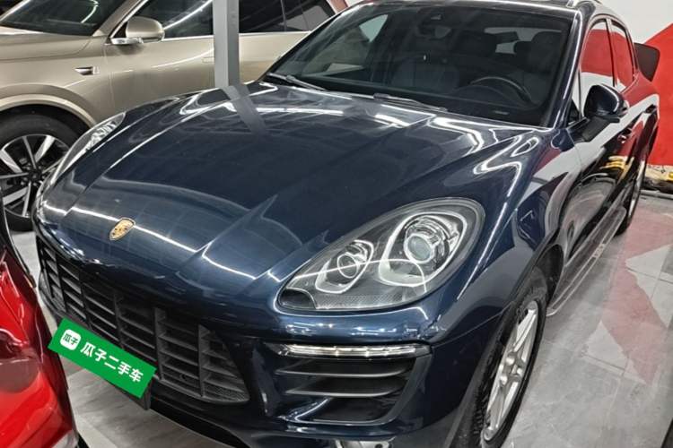 Used Porsche Macan 2017 Macan 2.0T Front