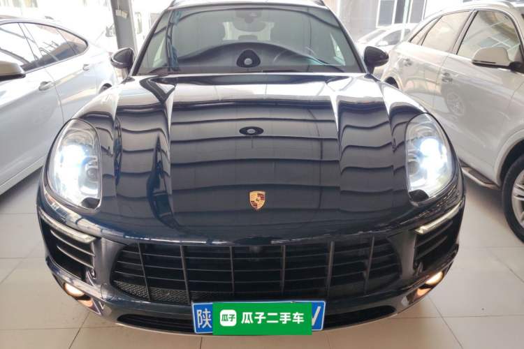 Used Porsche Macan 2017 Macan 2.0T Front