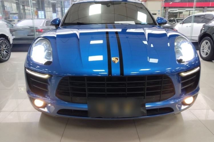Used Porsche Macan 2017 Macan 2.0T Front