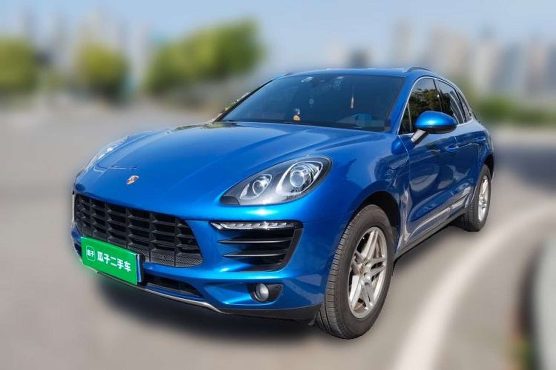 Used Porsche Macan 2017 Macan 2.0T Front Left 45 Deg