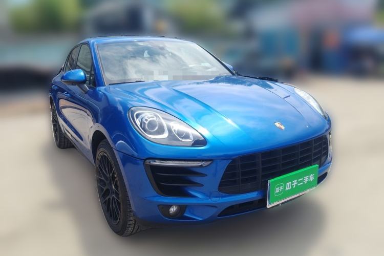 Used Porsche Macan 2017 Macan 2.0T Front Right 45 Deg
