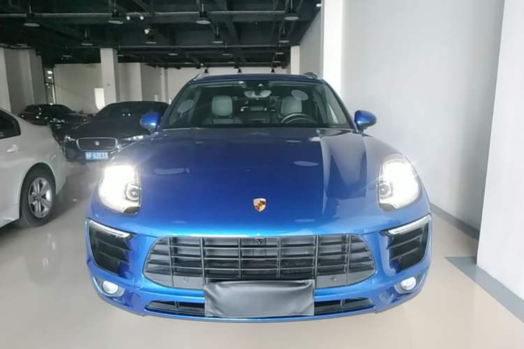 Used Porsche Macan 2017 Macan S 3.0T Front