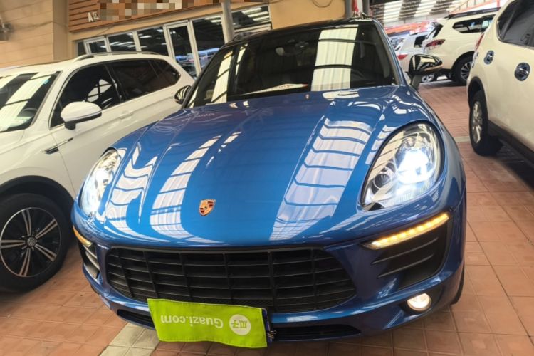 Used Porsche Macan 2017 Macan 2.0T Front