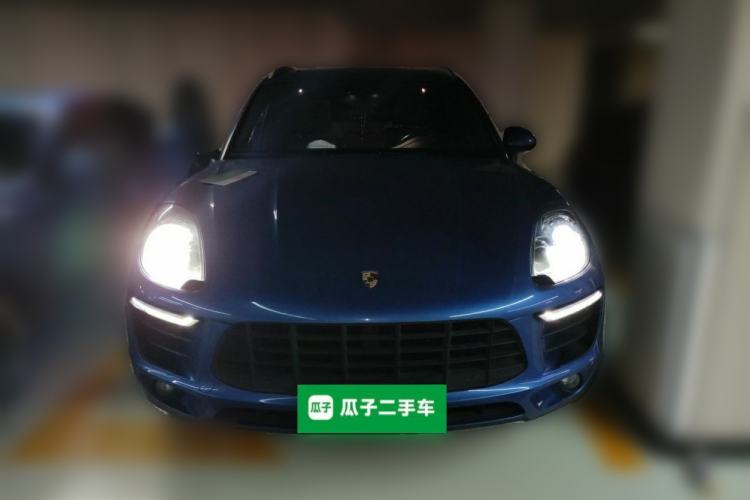 Used Porsche Macan 2017 Macan 2.0T Front