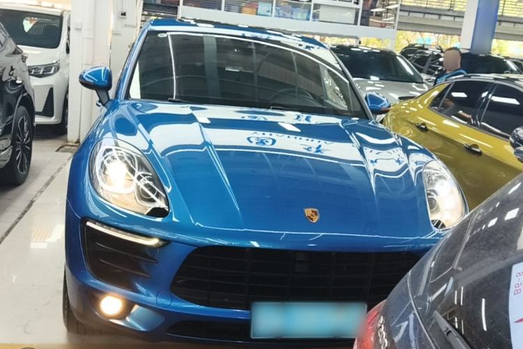 Used Porsche Macan 2017 Macan 2.0T Front