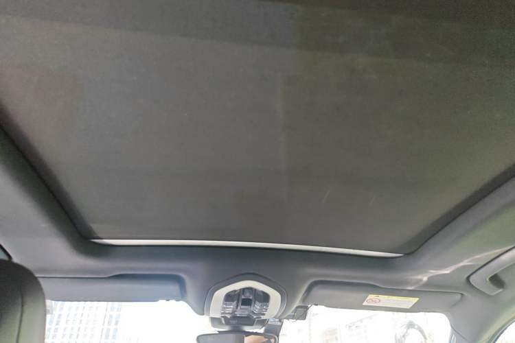 Used Porsche Macan 2017 Macan 2.0T Headliner