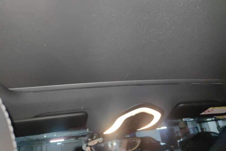 Used Porsche Macan 2017 Macan 2.0T Headliner