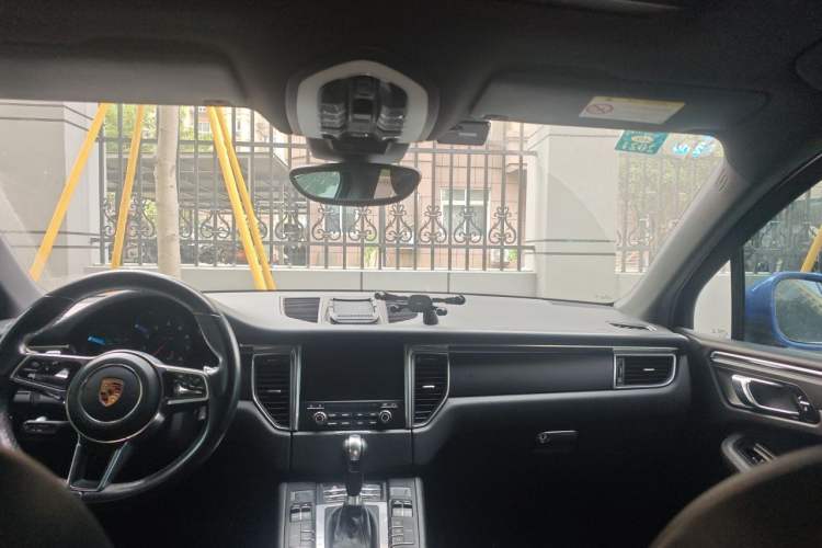 Used Porsche Macan 2017 Macan 2.0T Headliner