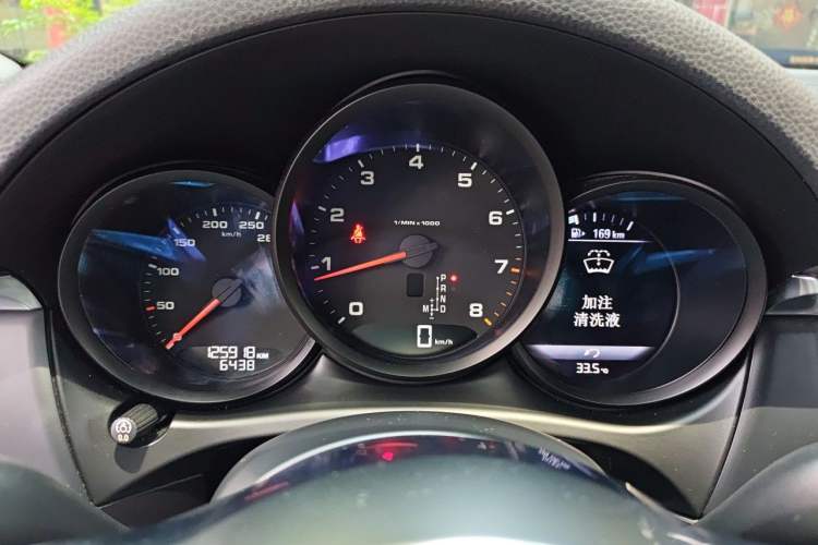 Used Porsche Macan 2017 Macan 2.0T Instrument Cluster