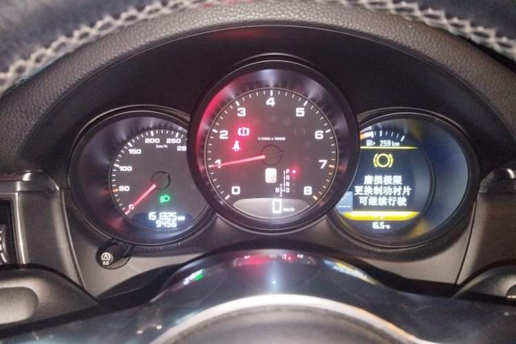 Used Porsche Macan 2017 Macan 2.0T Instrument Cluster