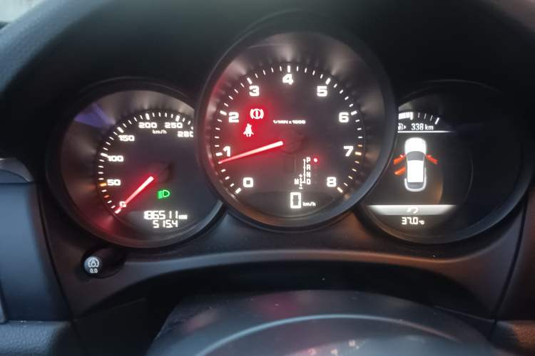 Used Porsche Macan 2017 Macan 2.0T Instrument Cluster