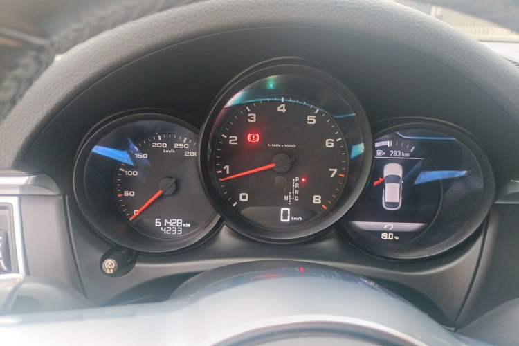 Used Porsche Macan 2017 Macan 2.0T Instrument Cluster