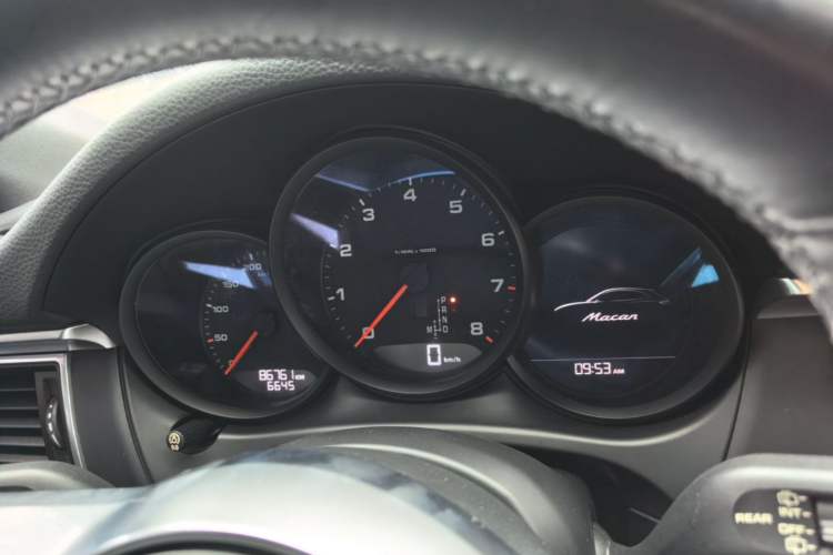 Used Porsche Macan 2017 Macan 2.0T Instrument Cluster