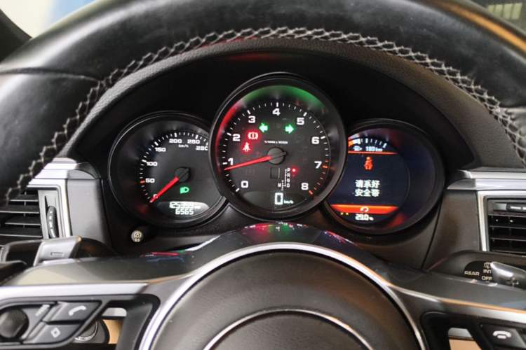 Used Porsche Macan 2017 Macan 2.0T Instrument Cluster