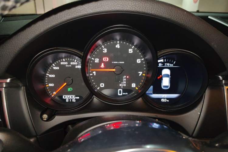 Used Porsche Macan 2017 Macan 2.0T Instrument Cluster