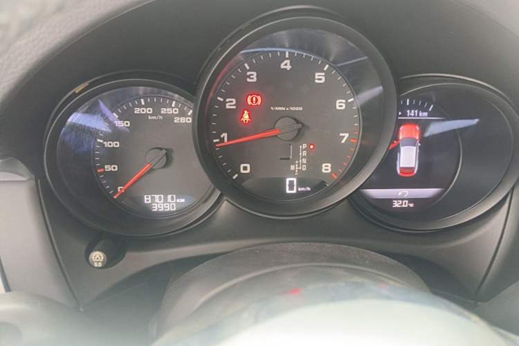 Used Porsche Macan 2017 Macan 2.0T Instrument Cluster