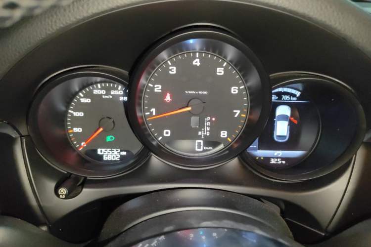 Used Porsche Macan 2017 Macan 2.0T Instrument Cluster