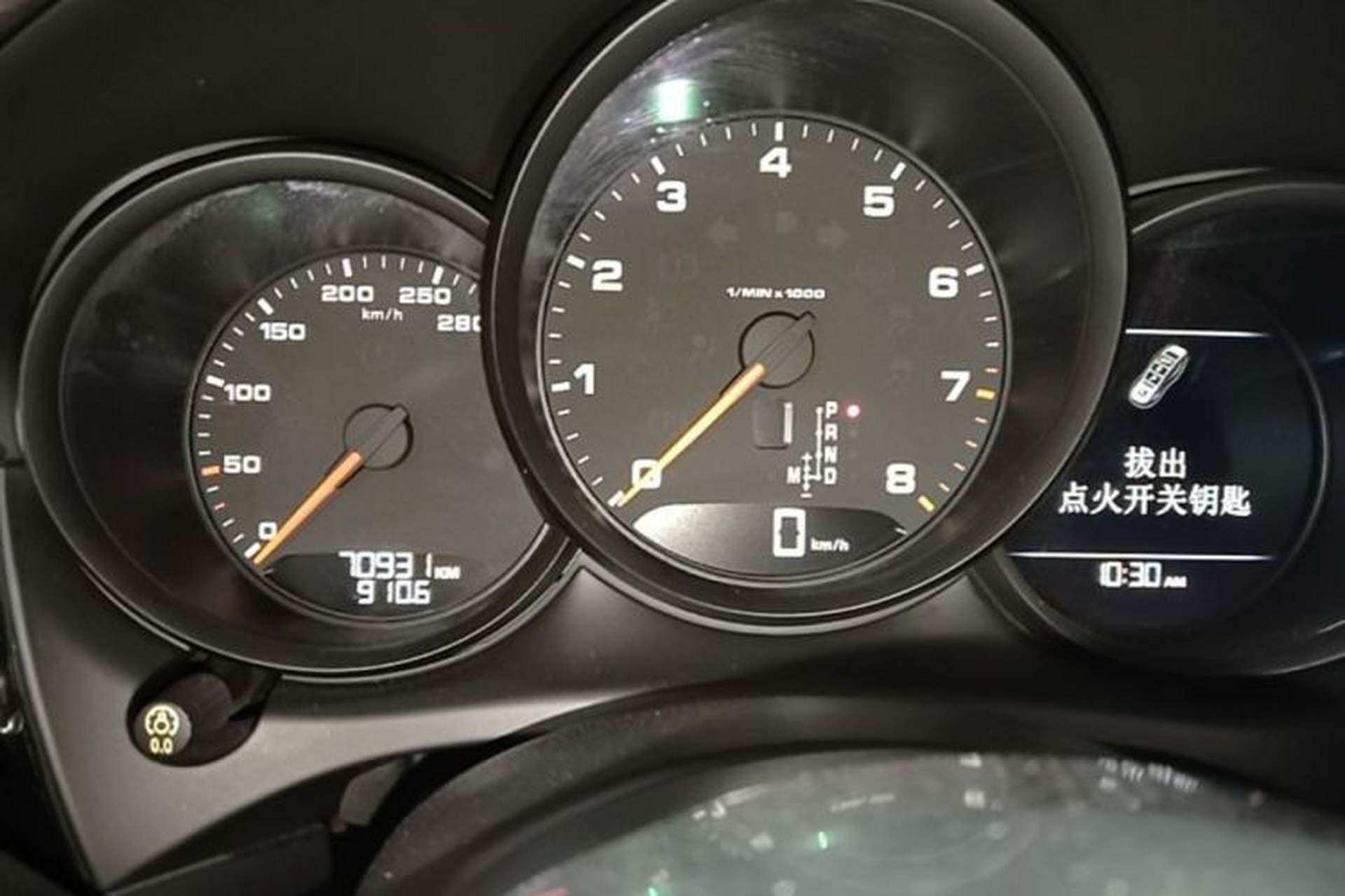Used Porsche Macan 2017 Macan 2.0T Instrument Cluster